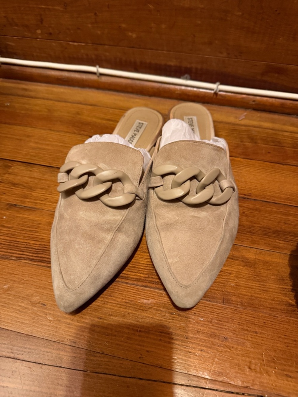 Steve Madden Beige Suede Pointed Chain-Detail Mule